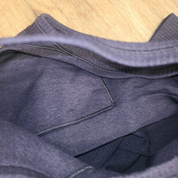 Lululemon size 6 Ebb To Street Racerback Tank Top Seamless Built-in-Bra - Picture 6 of 6